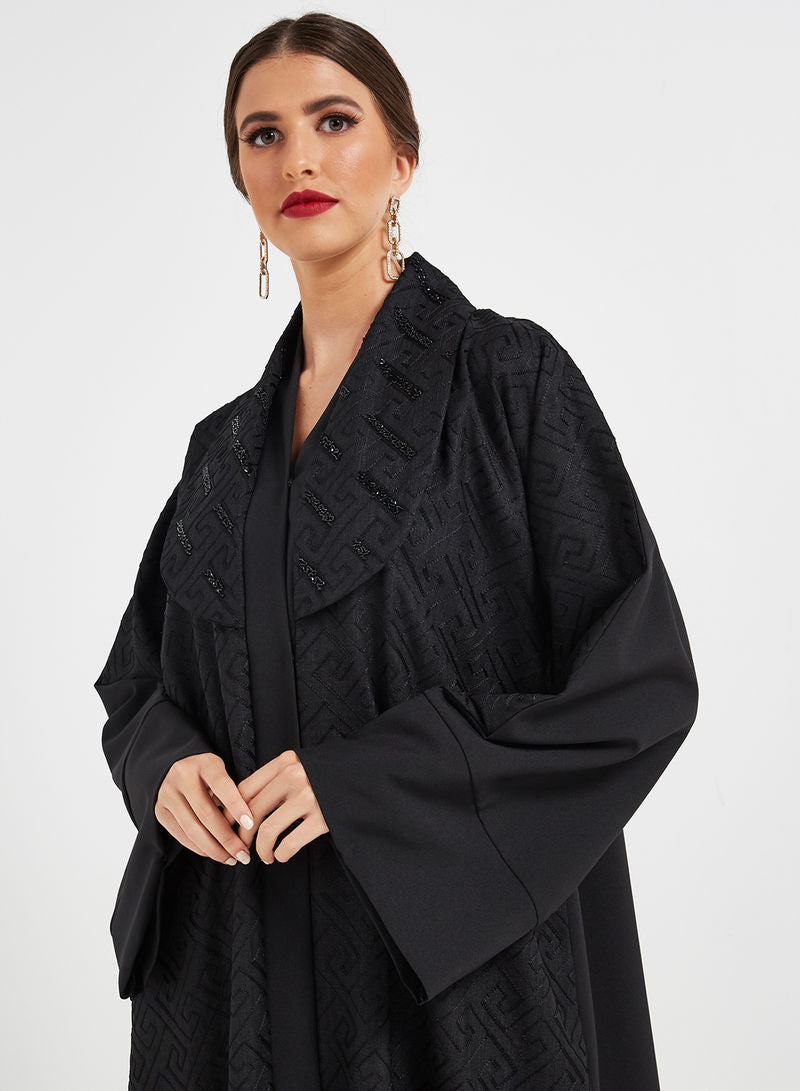 collar abaya