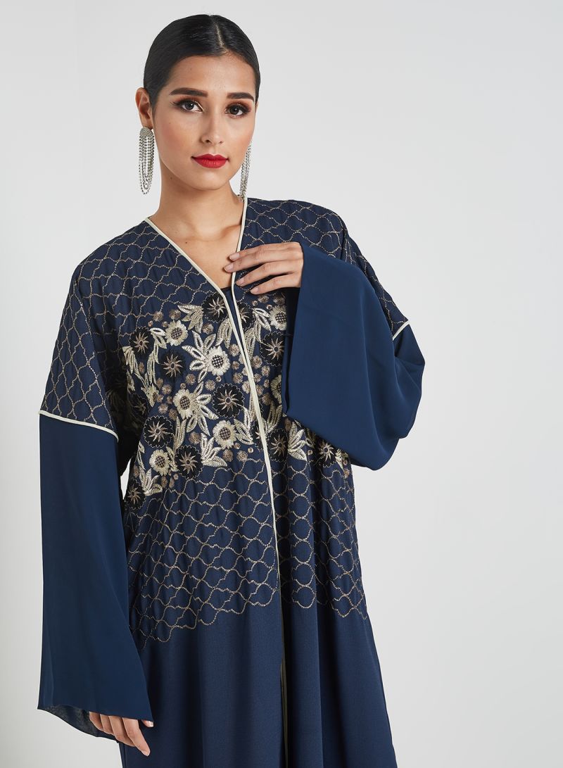Embroidered abaya