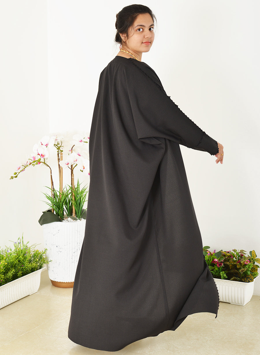 Bahraini Style Bisht Abaya with Beads and Crochet Detailing | Bsi3951