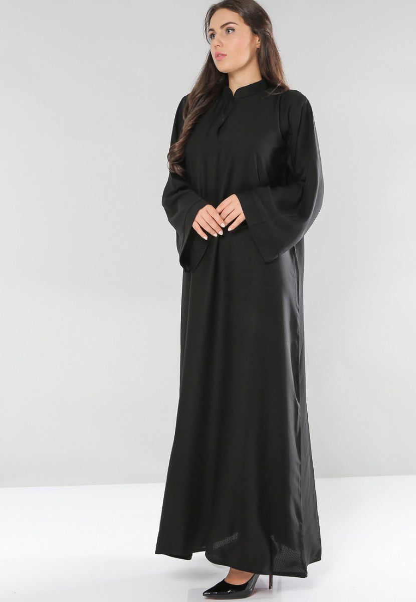 collar abaya