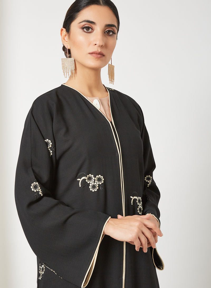Floral embroidered abaya