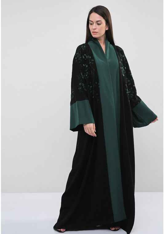 Bsi629- Bisht style floral embroidered abaya with green trimmings