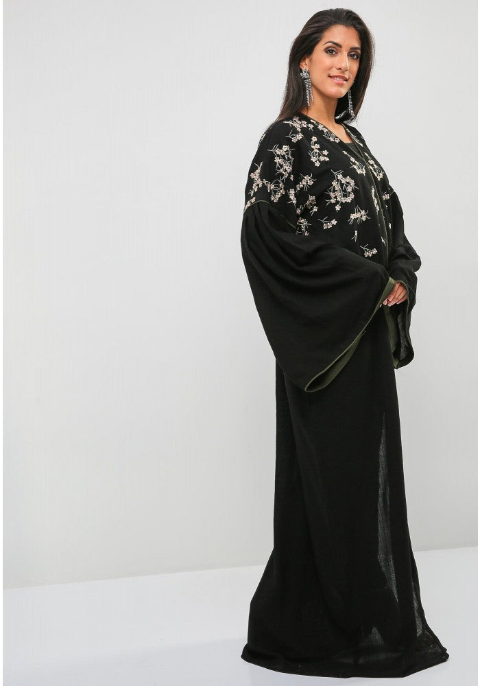 Bsi956- Traditional style embroidered abaya with bell bottom sleeves