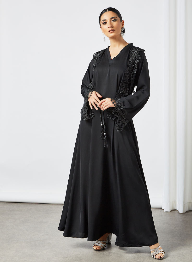 abaya with belt