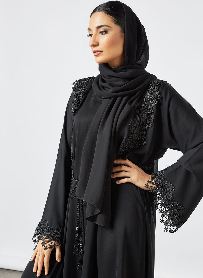 abaya with belt