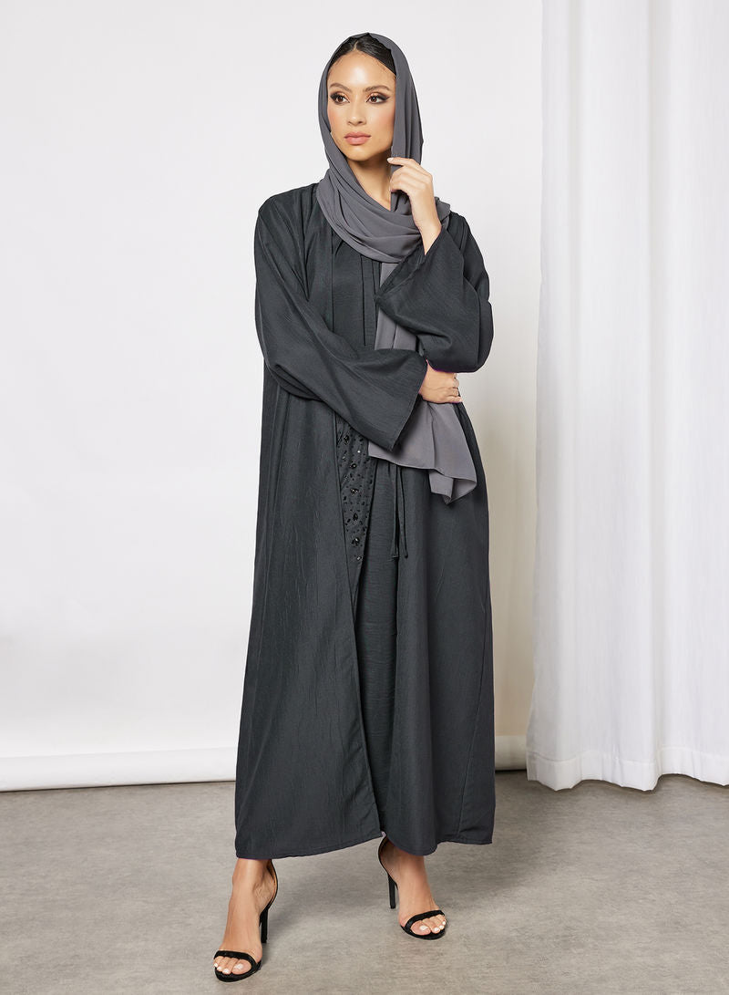 Bsi3668-A modern look bisht abaya with pleated inner and drawstring beads embellished skirt | 4 pieces abaya set
